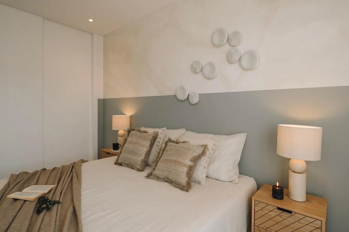 Appartement Trocchia - 1 Bedroom And Parking In Alvalade Lissabon