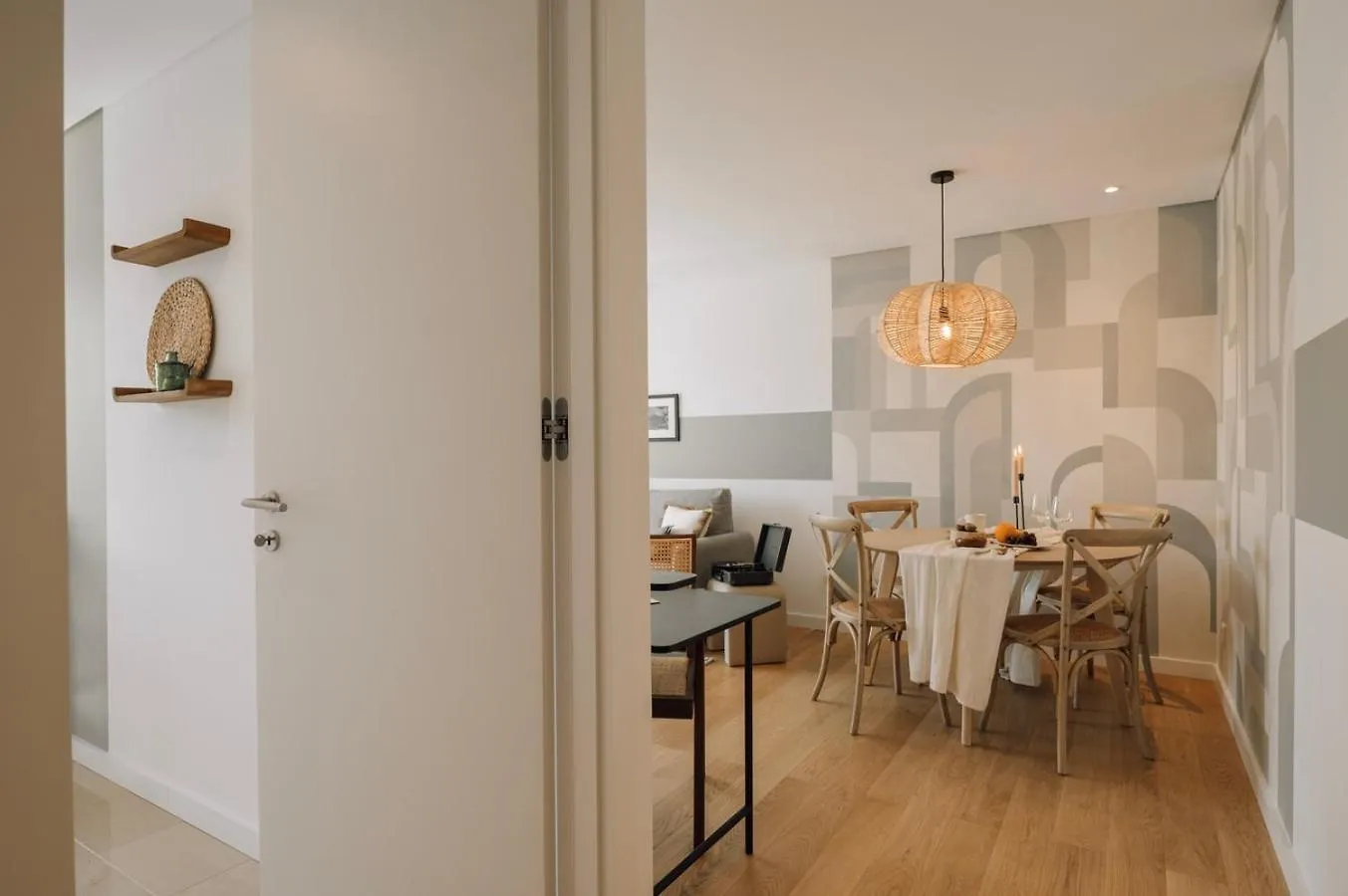 Trocchia - 1 Bedroom And Parking In Alvalade Lissabon 0*,  Portugal
