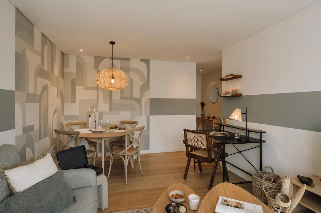Trocchia - 1 Bedroom And Parking In Alvalade Lissabon 0*,  Portugal